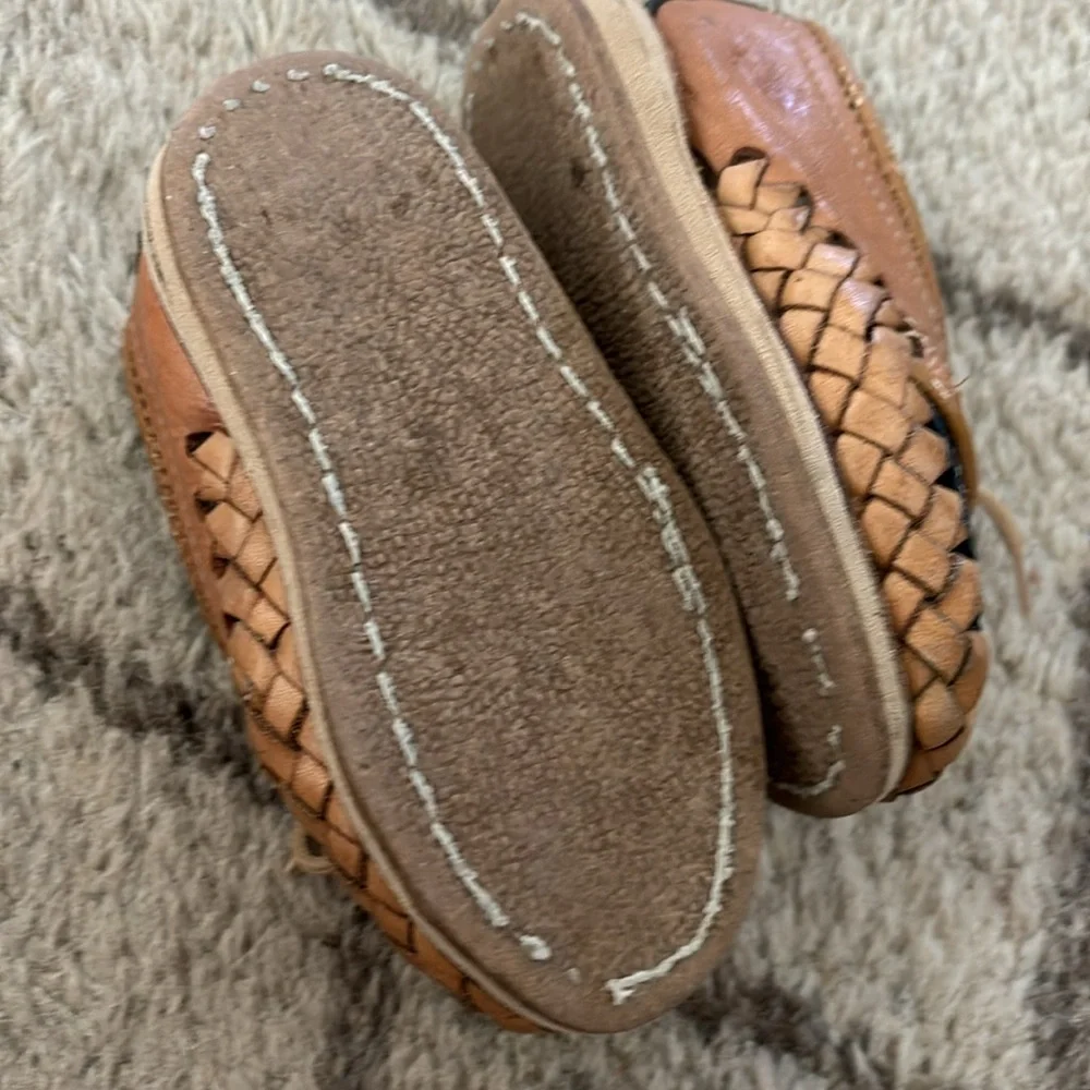 🌺MEXICANA Tan and Blue Baby Walker Shoes with Decorative Lace